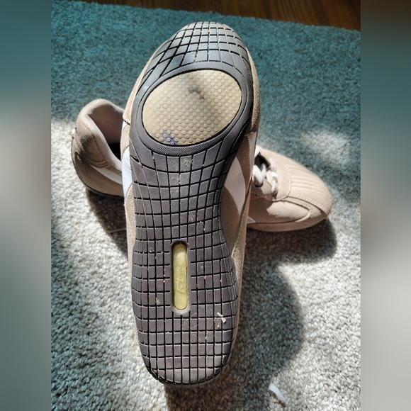 Women's Reebok - Picture 4 of 4